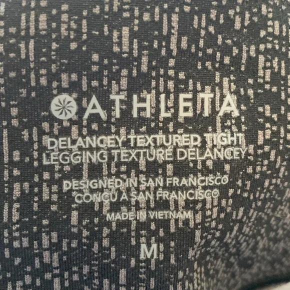Athleta Delancey textured tight Size M, black with grey design - Picture 3 of 5